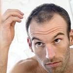 La OCU denuncia los tratamientos contra la caída del cabello